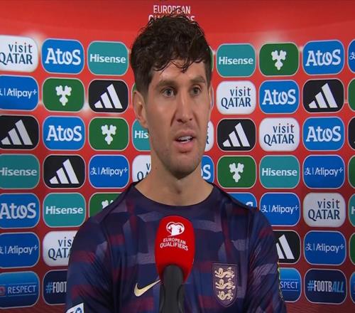 斯通斯：我很难用语言来表达现在的感觉，但我很满足