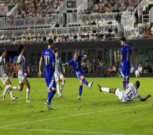 麦卡利斯特：这赛季我的开局并不理想，今天的两粒进球很重要