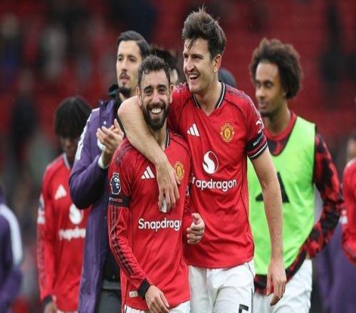 曼晚：曼联与马奎尔就续约初步谈判，球员想要三年合同