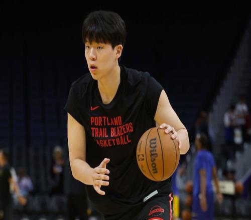 博班：我曾看好瀚森高于第16位被选中小伙子太惊艳还有提升空间