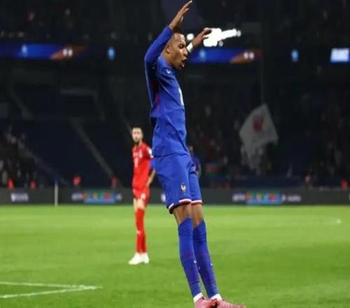 26岁姆巴佩冲击3大射手王!国家队将反超吉鲁,世界杯PK梅西