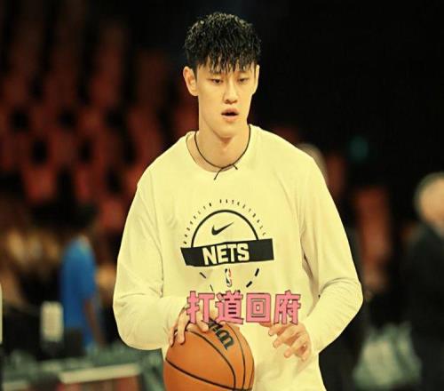 突发!曾凡博打道回府,就剩杨瀚森一棵独苗,将来有望取代克林根