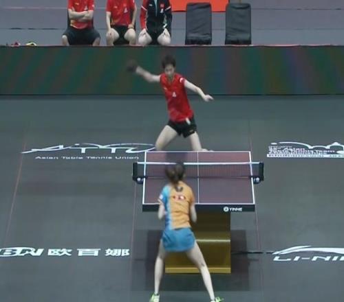 国乒女队横扫日本队！