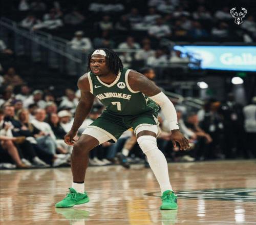 正式裁掉！夏联20分功臣遭弃，1年2次啊，雄鹿真狠，来CBA吧