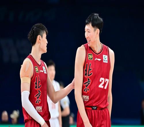 CBA杯赛分组出炉!辽粤冤家碰面,上海力争卫冕,北京广厦抢头名