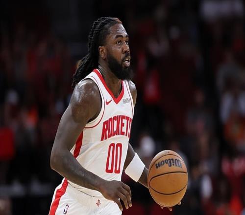 打法太过自私了一些！火箭侧翼新援在场上的效果并不理想