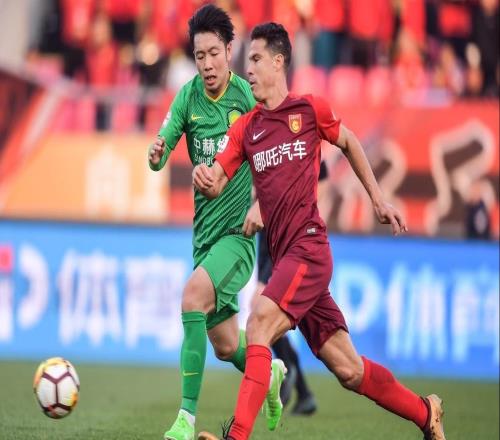 前中超巨星：中国球员水平低，还很自大，中国足球不是足球运动