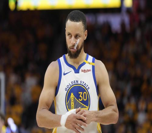 美媒：勇士选中库里前三大联盟估值第77位，如今排名第2位