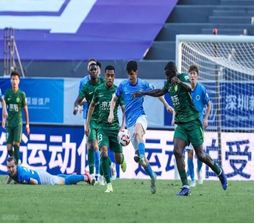 2次半程冠军，无缘争冠！北京国安球迷：围攻官博，评论太扎心