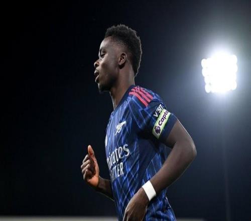 萨卡创机会&成功过人&被犯规均5+次，为2020年格拉利什后首人