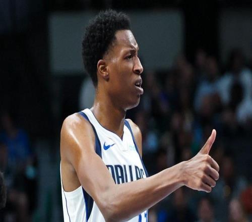 阵容升级，独行侠常规赛开赛前签下3名球员