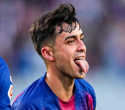 21绝杀！22绝平！西甲榜首易主：巴萨反超皇马，安东尼双响救主