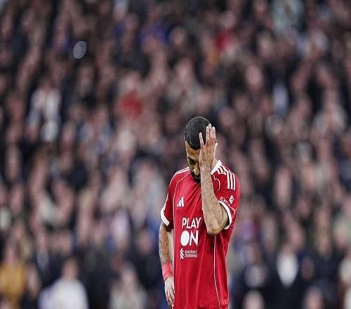 利物浦四连败!11年首次,9年主场首负曼联,401天不败纪录告破