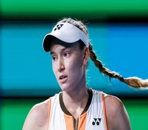 莱巴金娜21逆转战胜亚历山德洛娃，夺得宁波赛冠军