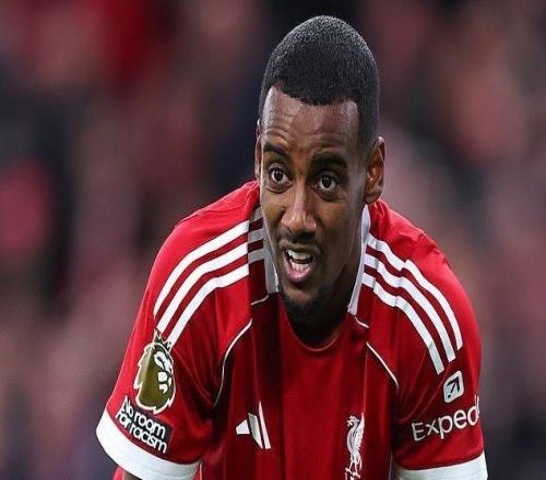 鲁尼:伊萨克缺乏完整的季前备战,他不配在埃基蒂克之前上场