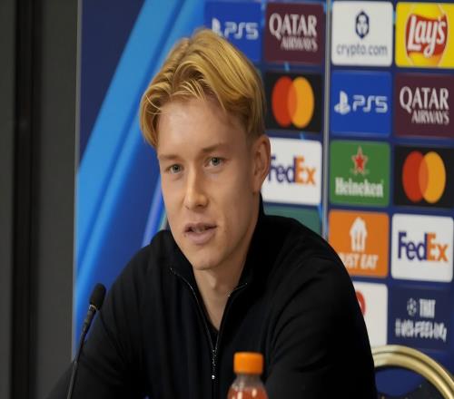 斯文松：只要科瓦奇需要我，无论如何我都会做好比赛准备