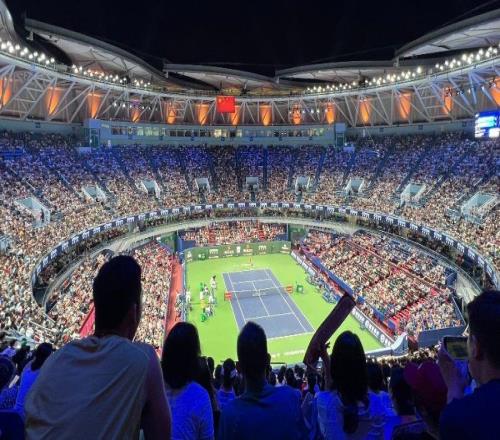 为一场球赴一座城，国际体育赛事成为文旅经济新引擎