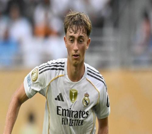 父亲:赫伊森有机会对阵旧主,尤文图斯卖掉他是个错误