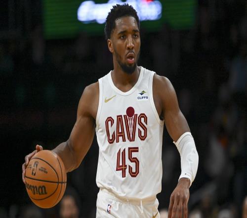 东部头部之争!ESPN预测骑士有55.8%的概率击败尼克斯