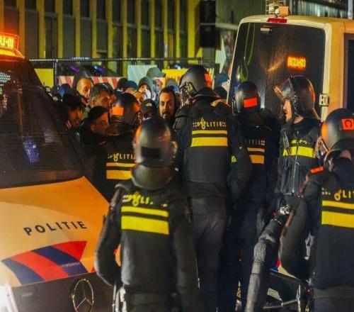 【荷兰】那不勒斯球迷被捕,被禁止进入荷兰埃因霍温市中心