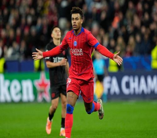 欧冠综述：巴黎72药厂领跑！阿森纳40马竞国米3连胜+穆帅3连败