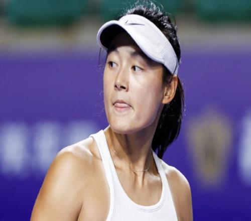 王雅繁20横扫拉希莫娃,晋级广州网球公开赛女单次轮