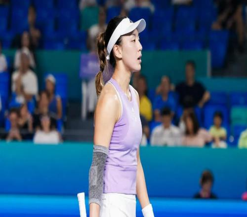 王欣瑜东京首战出局遭遇五次一轮游，网友：情绪失控成输球关键