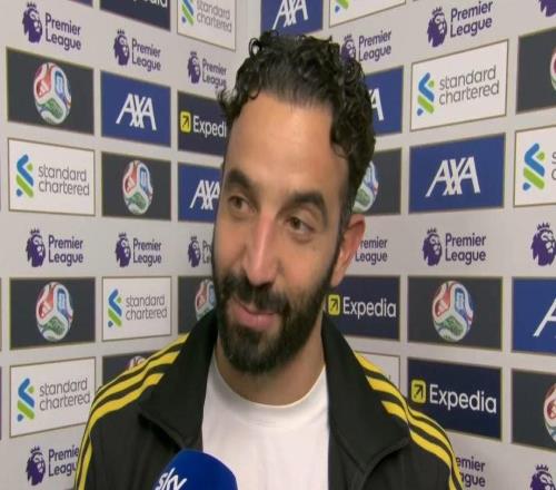 邮报:双红会后曼联全队接受了38次赛后采访,创队史纪录