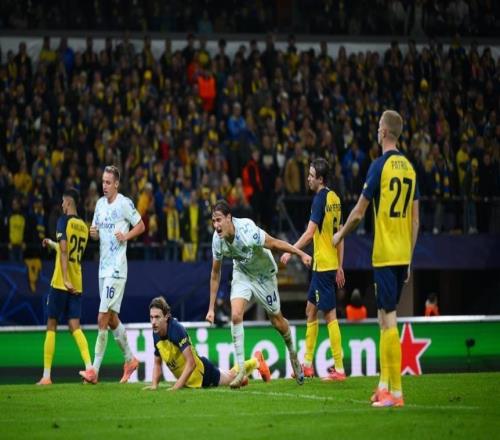 意甲欧冠悲喜夜!国米三连胜成为遮羞布,那不勒斯崩盘创21年耻辱