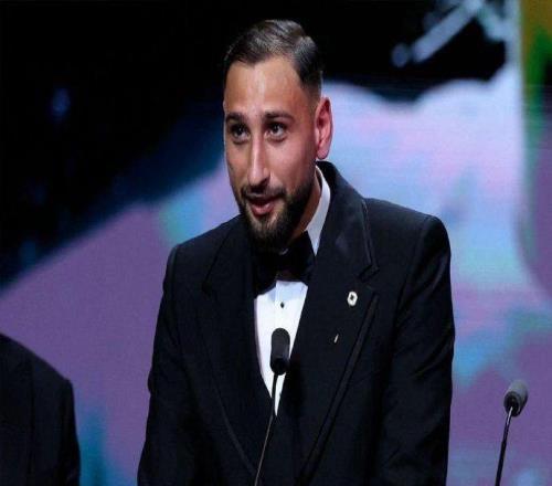 曼市双雄复苏的秘诀更换门将让曼联曼城稳定，两新人足够靠谱