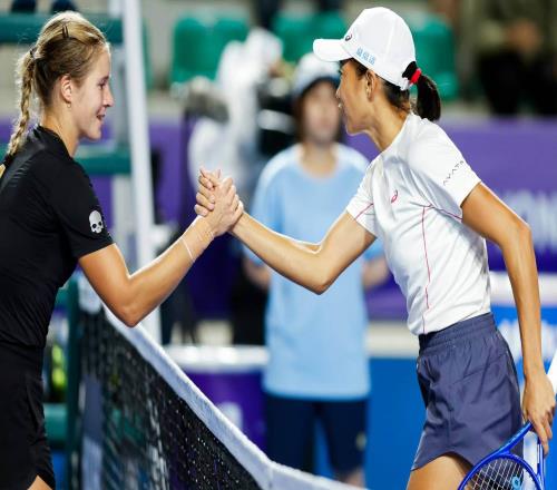 四进三！张帅调侃别忘了自己是单打球员，郭涵煜掉队原因让人心疼