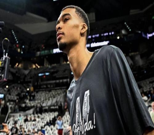 NBA历史首次!东契奇、文班等四名球员在揭幕战中砍下40+