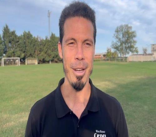 埃尔纳内斯：AC米兰没有欧战任务，夺冠前景比国米更好