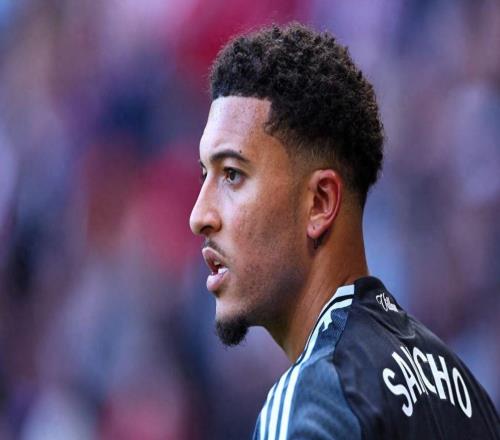 还是踢不上球桑乔在维拉“迷失”，英超生涯陷入低谷