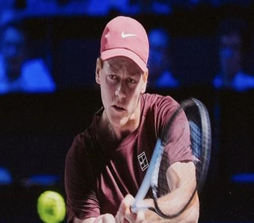 58分钟速胜！辛纳送蛋淘汰阿尔特迈尔，晋级维也纳站次轮