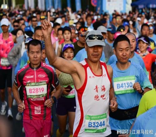 一批马拉松赛事陆续取消，看着浪费的物料真是心痛