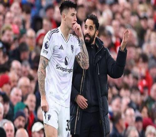 曼晚预测谢什科重回首发，马奎尔搭档约罗、德利赫特