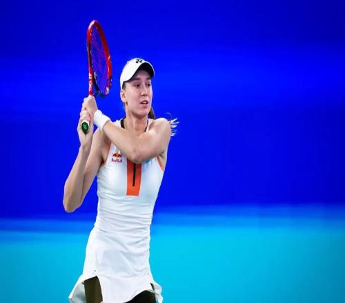 莱巴金娜东京首秀横扫离总决赛仅差一胜，网友：小米辣希望渺茫