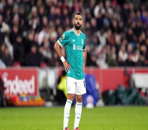 下滑,英超卫冕冠军第4次遭遇联赛4连败,利物浦独占2次