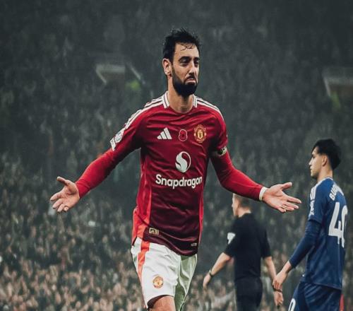 B费暗示不排除世界杯后离开曼联！拜仁高管承认正在运作新中卫！