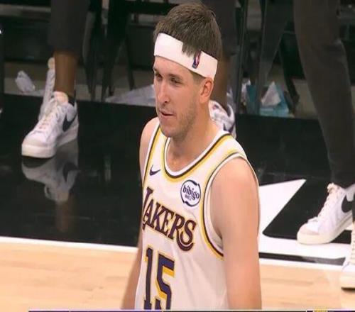 0分,0分!快船首发分卫!杨瀚森生涯新低...