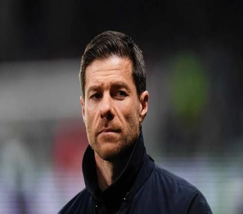 皇马本赛季西甲前10轮拿到27分，为队史同期积分第二高