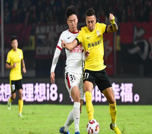 快评丨中超冠军争夺“过山车”,谁能最后“问鼎中原”