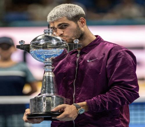 退上海却疯狂参加表演赛！阿卡韩国表演赛背后的奖金诱惑与争议