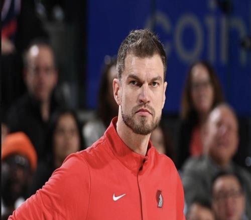 斯普利特:很荣幸成为首位巴西籍NBA主帅,轮换球员必须要积极拼抢