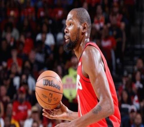 杜兰特谈赛季首胜：过去几天压力很大赛季前两场我们本可以拿下