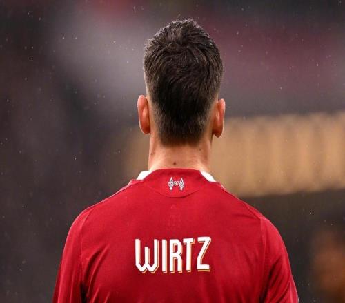 热闻9轮英超仍0球0助!利物浦1.36亿欧元签来的新援是水货