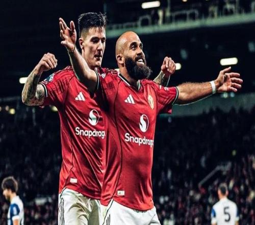 曼联1数据英超第1鲁尼:就目前而言,姆伯莫是本赛季曼联的最佳签约