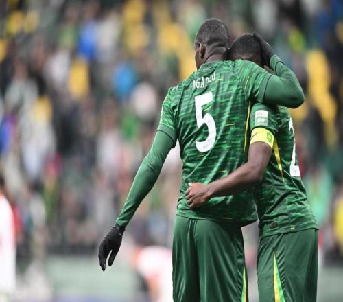 国安内讧！曝两外援赛后激烈争吵队长训斥中卫：失误连送海牛3球