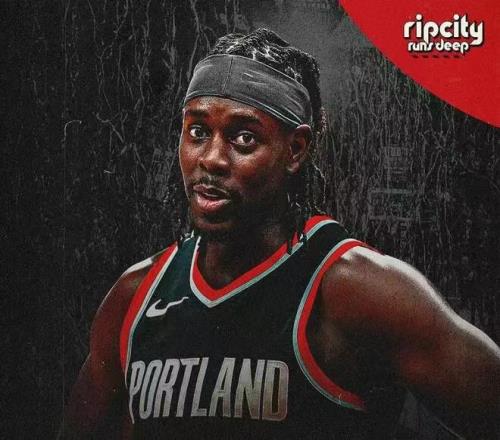 有交易这可是35岁双冠后卫啊,火箭出手,真要挖开拓者墙角